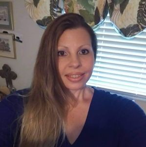 Meet your Posher, Angie